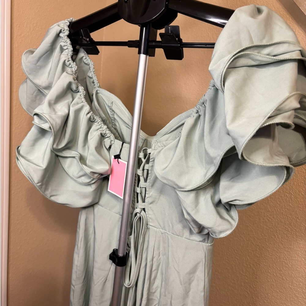 PrettyLittleThing Sage Green Corset‎ Puff Sleeve Wide Leg Jumpsuit NWT 6 - Picture 3 of 8